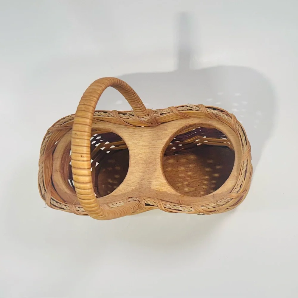 Handmade Wine Wicker Basket Holder & Picnic Caddy – Dual Bottle Carrier